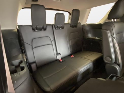 Used 2022 Nissan Pathfinder Platinum w/ Cargo Package AWD/4WD image 13