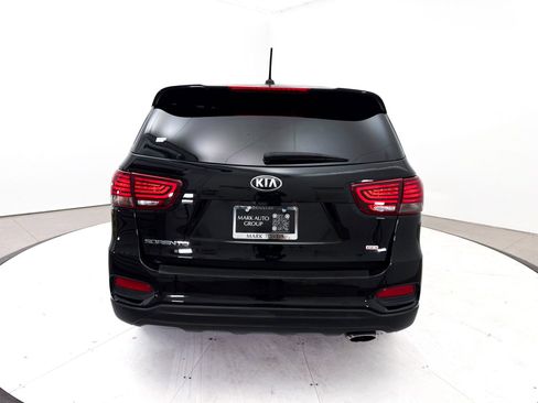Used 2020 Kia Sorento LX FWD image 17
