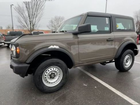 New 2025 Ford Bronco 2-Door image 6
