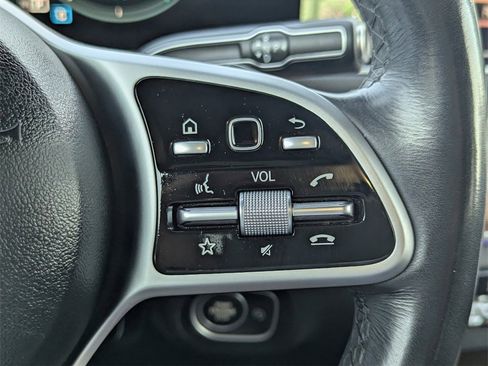 Used 2021 Mercedes-Benz GLS 580 4MATIC image 22