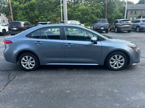 Used 2024 Toyota Corolla LE FWD image 5