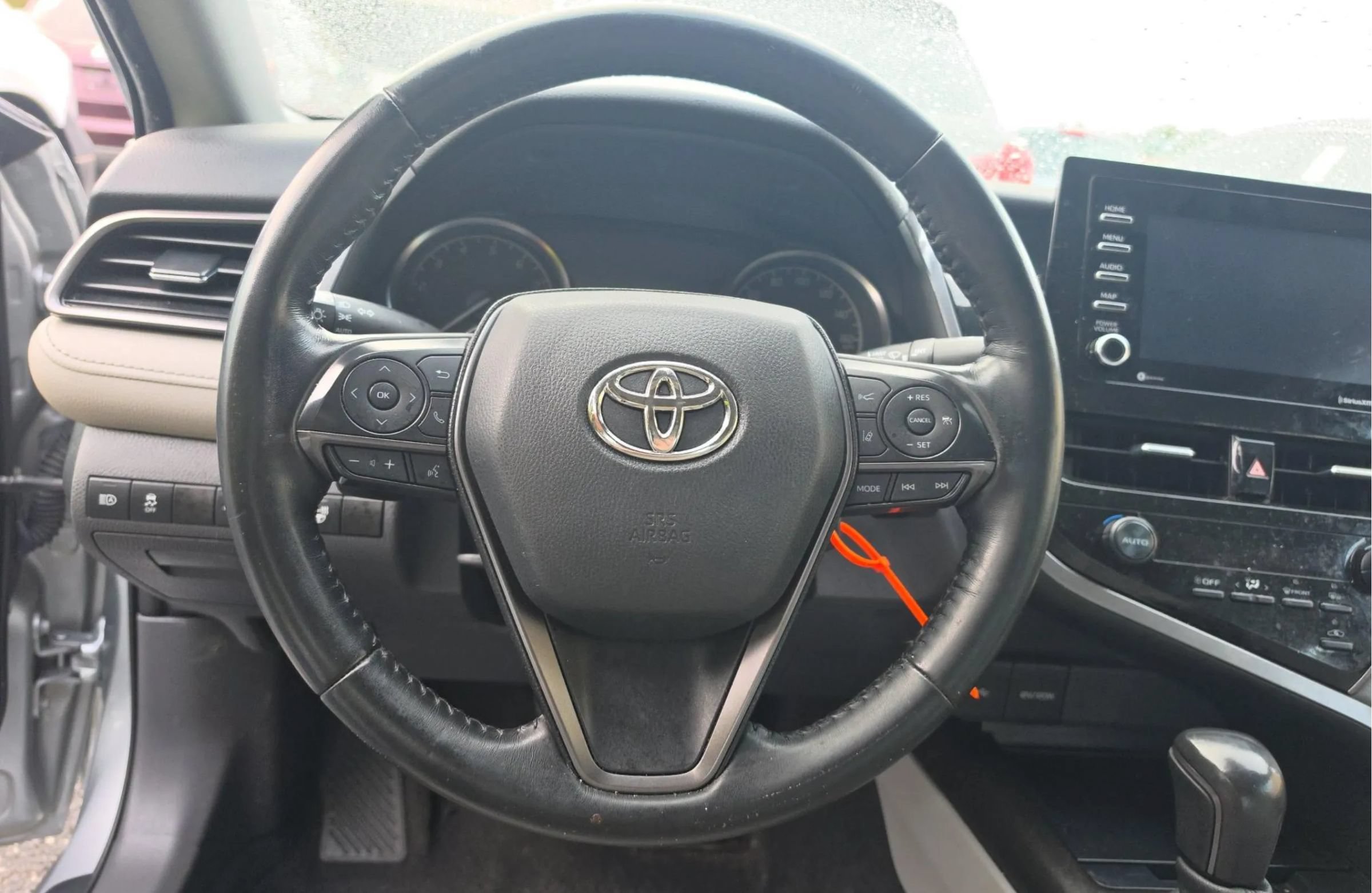 Used 2021 Toyota Camry SE w/ Cold Weather Package AWD/4WD image 12