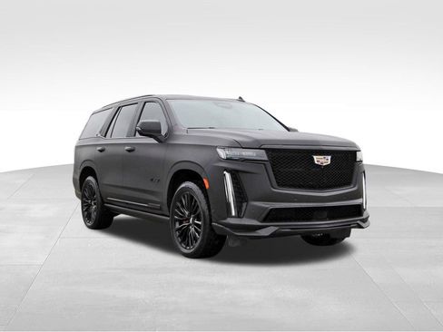 Used 2023 Cadillac Escalade V AWD/4WD image 1