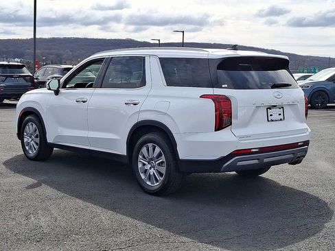 Used 2025 Hyundai Palisade SEL FWD image 4