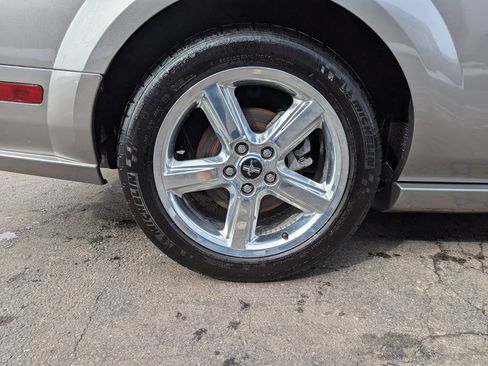 Used 2008 Ford Mustang GT Premium RWD image 47