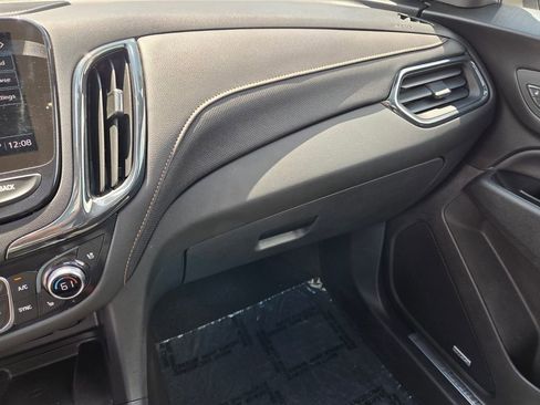 Used 2024 Chevrolet Equinox Premier FWD image 28