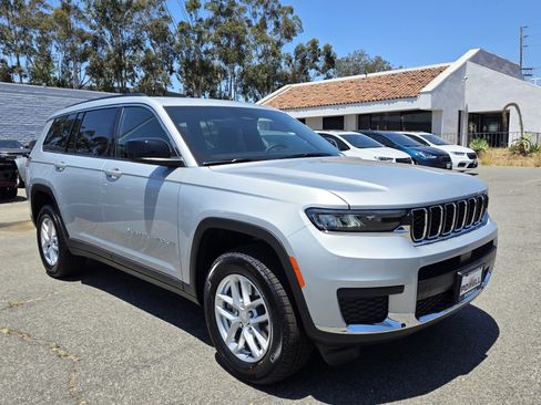 New 2025 Jeep Grand Cherokee L Laredo w/ Luxury Tech Group I image 5