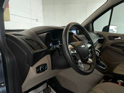 Used 2014 Ford Transit Connect XLT image 15