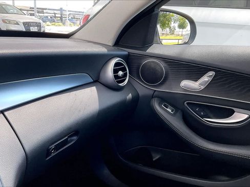 Used 2017 Mercedes-Benz C 300 Sedan image 33