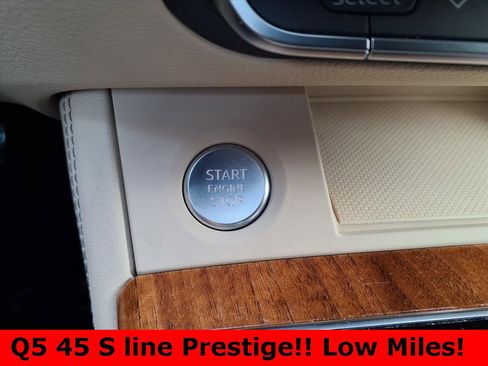 Used 2023 Audi Q5 2.0T Prestige w/ Prestige Package image 24