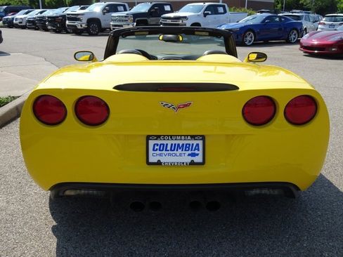 Used 2011 Chevrolet Corvette Grand Sport w/ Preferred Equipment Group image 7