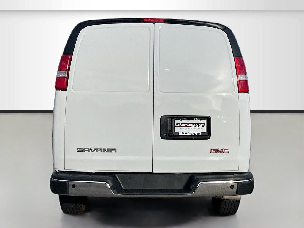 Used 2025 GMC Savana 2500 w/ Safety Package RWD image 6