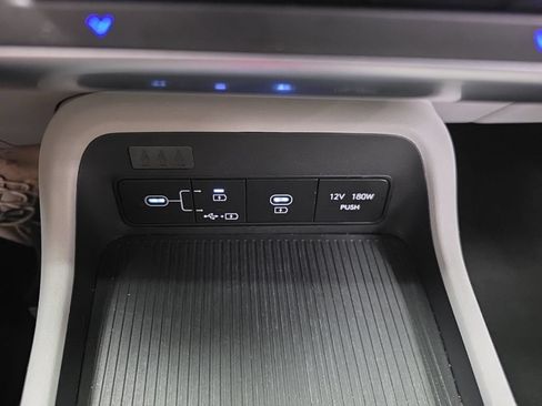 Used 2024 Hyundai Kona SEL AWD/4WD image 23