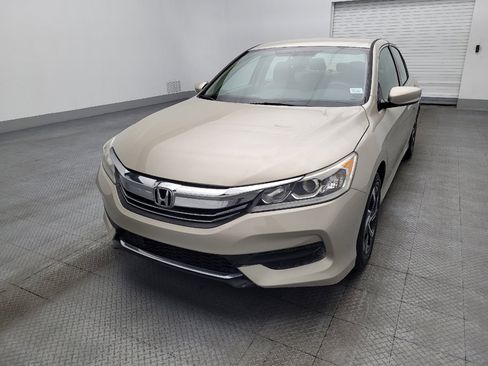 Used 2017 Honda Accord LX image 15