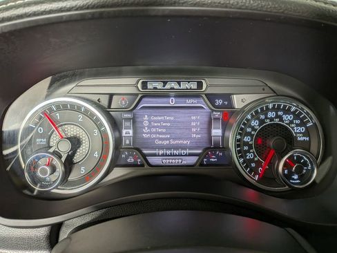 Certified 2021 RAM 2500 Laramie w/ Body Color Bumper Group image 22