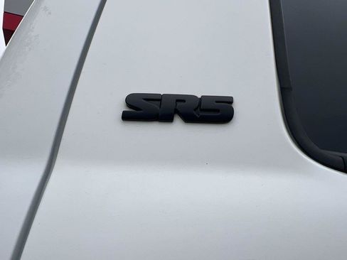 Used 2020 Toyota Tundra SR5 image 9