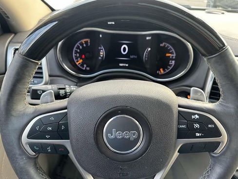 Used 2015 Jeep Grand Cherokee Overland image 30