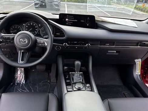 New 2026 MAZDA MAZDA3 Hatchback w/Premium Plus Pkg image 37