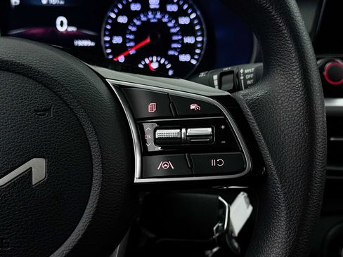Certified 2024 Kia Forte LXS w/ LXS Technology Package FWD image 32
