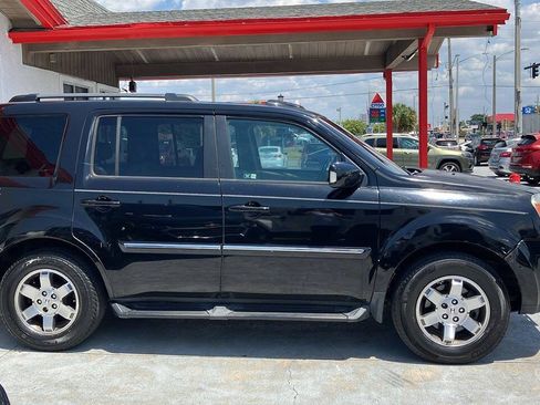 Used 2010 Honda Pilot Touring image 3