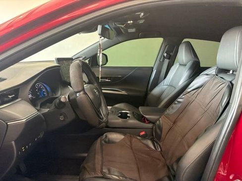 Used 2022 Toyota Venza Limited w/ Advanced Technology Package AWD/4WD image 13