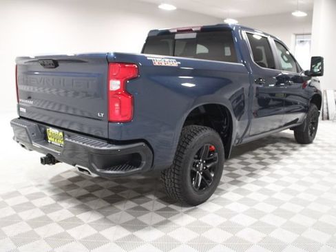 Used 2023 Chevrolet Silverado 1500 LT Trail Boss w/ Convenience Package II AWD/4WD image 11