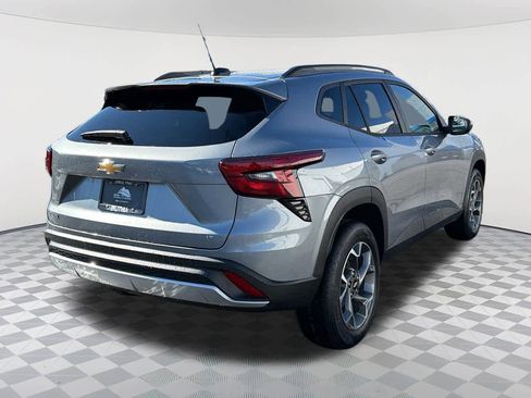 New 2026 Chevrolet Trax LT image 5