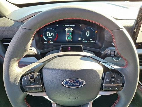 New 2026 Ford Explorer ST-Line w/ ST-Line Street Pack image 16