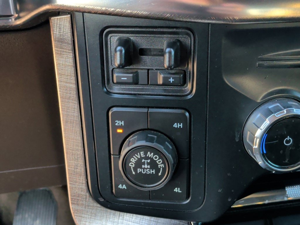 Used 2023 Ford F150 King Ranch w/ Equipment Group 601A High AWD/4WD image 32