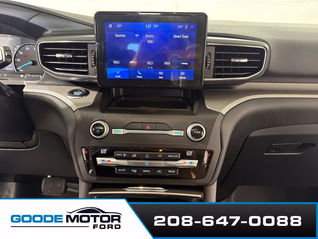 Used 2020 Ford Explorer XLT w/ Equipment Group 202A AWD/4WD image 15