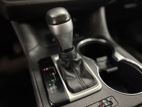 Used 2018 Toyota Highlander Limited w/ Protection Package #3 image 30