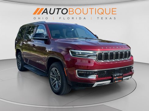 Used 2024 Jeep Wagoneer Series II w/ Flexible Seating Group RWD image 7