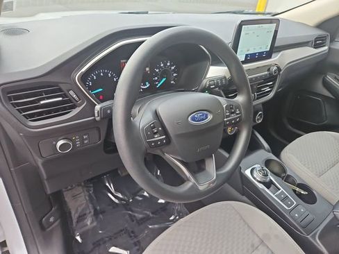 Used 2020 Ford Escape SE image 11