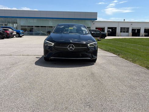 Used 2025 Mercedes-Benz CLA 250 4MATIC image 9