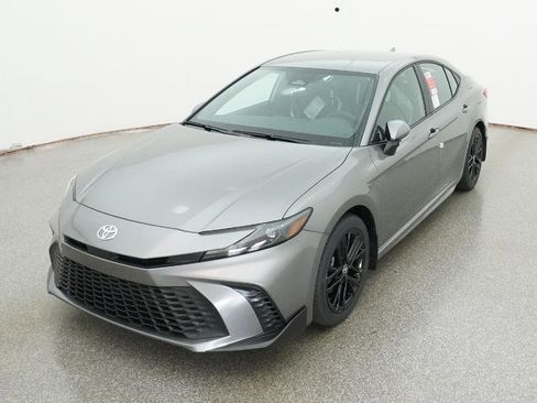 New 2026 Toyota Camry SE image 16