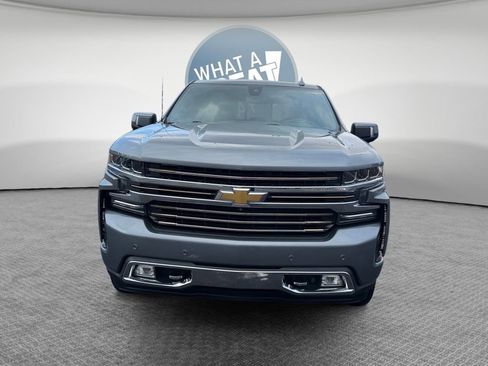 Used 2020 Chevrolet Silverado 1500 High Country w/ Technology Package image 9