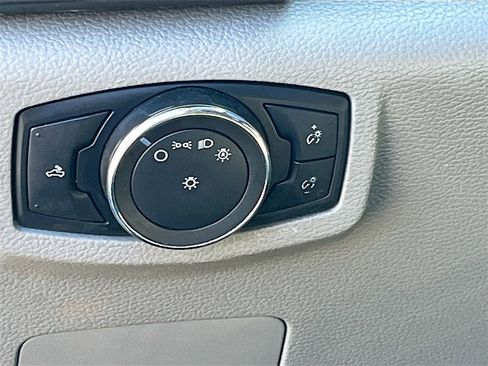 Used 2022 Ford F250 XLT image 10