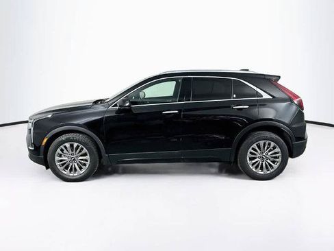 Used 2024 Cadillac XT4 Premium Luxury FWD image 3