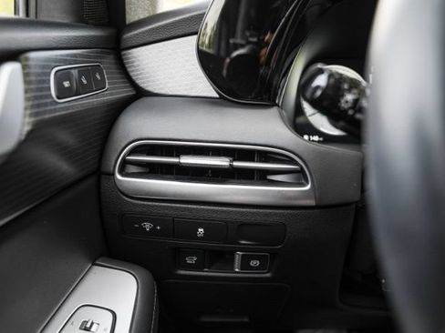 Used 2023 Hyundai Palisade Limited FWD image 27