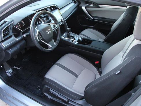 Used 2018 Honda Civic EX-T image 12