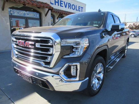 Used 2020 GMC Sierra 1500 SLT w/ SLT Premium Plus Package image 1