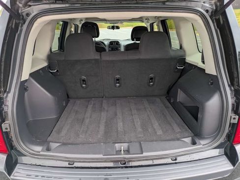 Used 2015 Jeep Patriot Sport w/ Power Value Group FWD image 13