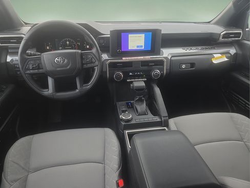 Used 2026 Toyota Tacoma SR5 AWD/4WD image 15