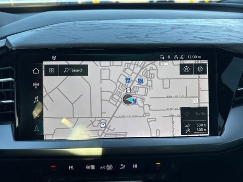 Used 2024 Audi Q4 e-tron Premium Plus w/ Premium Plus image 26