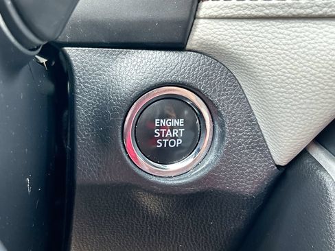 Certified 2023 Toyota RAV4 XLE Premium AWD/4WD image 19