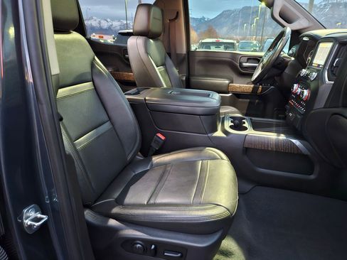 Used 2019 GMC Sierra 1500 Denali w/ Denali Ultimate Package image 35