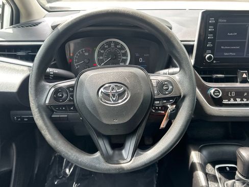 Used 2021 Toyota Corolla LE image 21