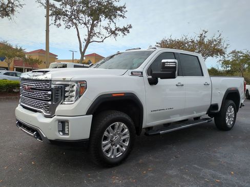 Used 2023 GMC Sierra 2500 Denali w/ Denali Ultimate Package image 8