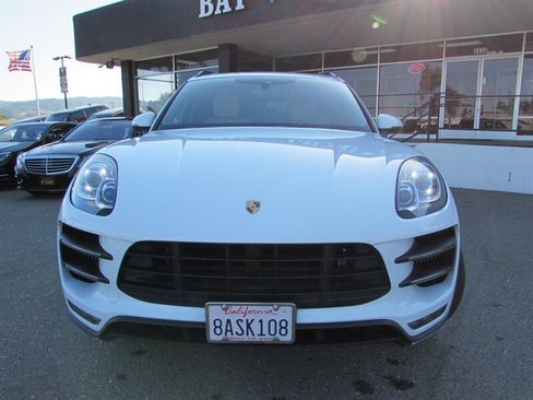 Used 2016 Porsche Macan Turbo AWD/4WD image 2