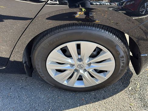 Certified 2024 Nissan Sentra S image 21